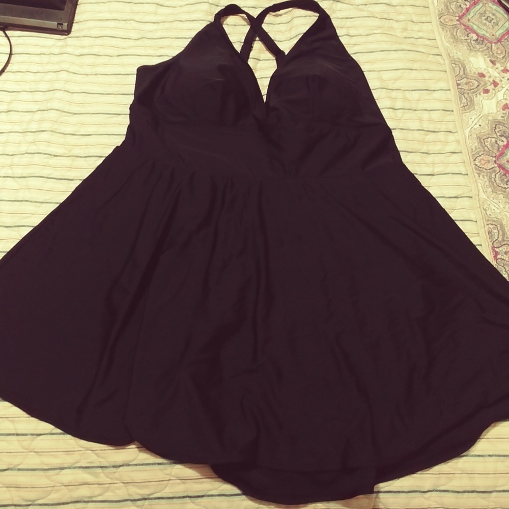 Black skirt bathing suite. Torrid